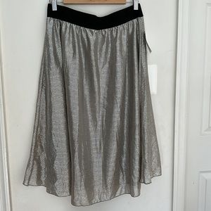 NWT Lularoe Lola skirt. Size large